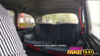Female Fake Taxi - Nathaly Cherie a méretes didkós taxis lány